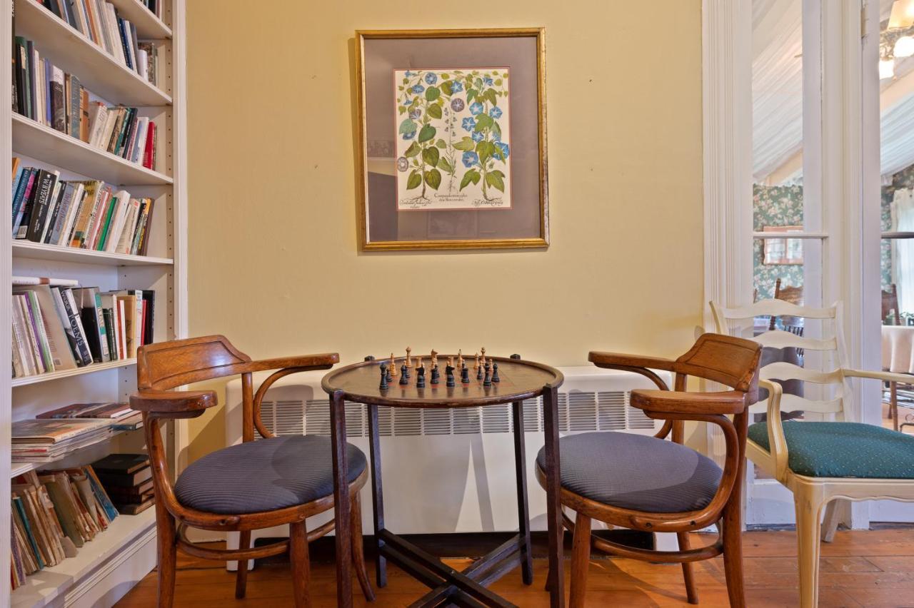 Brook Farm Inn Lenox Ngoại thất bức ảnh
