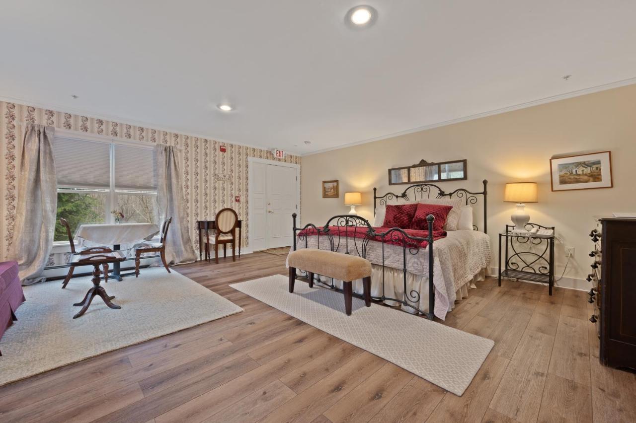 Brook Farm Inn Lenox Ngoại thất bức ảnh