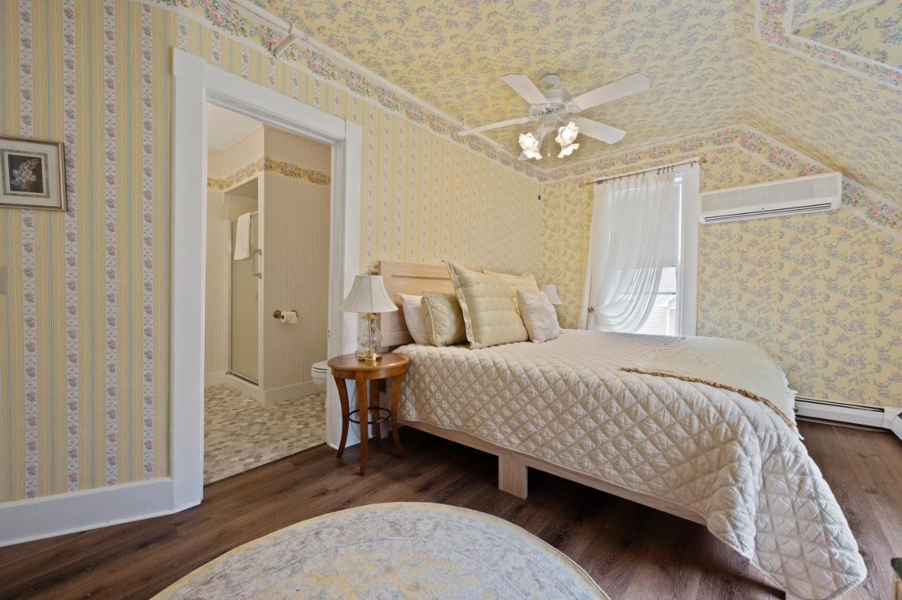 Brook Farm Inn Lenox Ngoại thất bức ảnh
