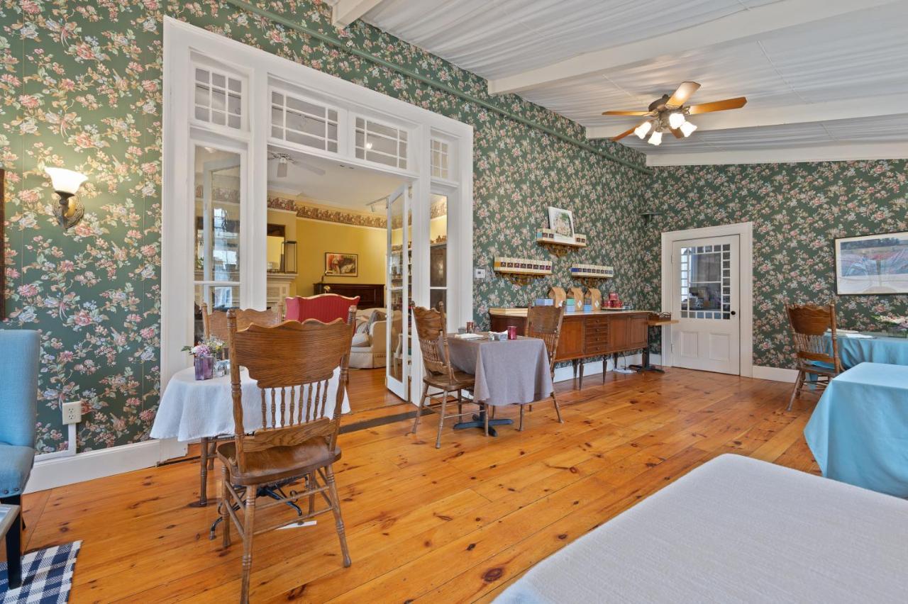 Brook Farm Inn Lenox Ngoại thất bức ảnh