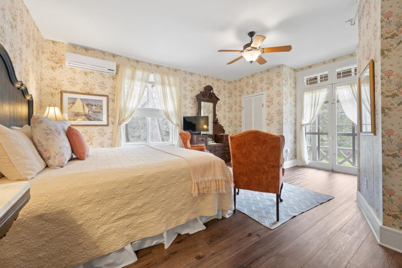 Brook Farm Inn Lenox Ngoại thất bức ảnh